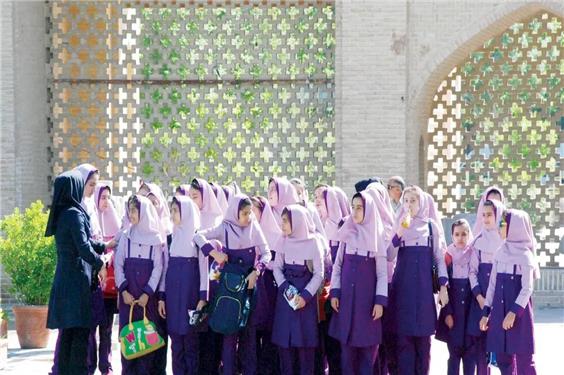 کلاس‌هـــای 200 میلیون تومانی