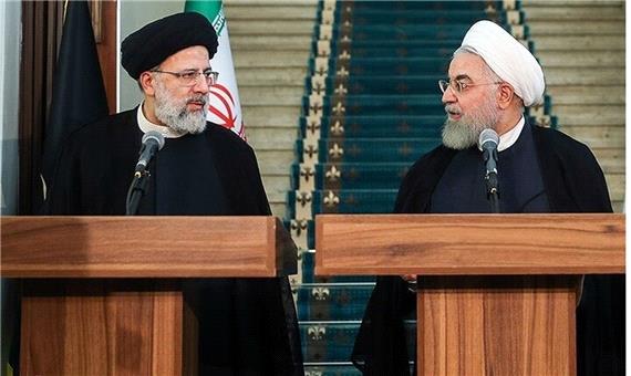 دوگانه روحانی - رئیسی؛ دوگانه ای  پوچ/ چرا هشتگ روحانی متشکریم نشان از یک بیماری عمیق تاریخ ایران دارد؟