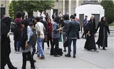 معاون دانشگاه تهران: پوشیدن شلوار پاره مناسب محیط دانشگاه نیست