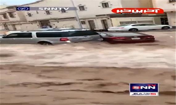 تصاویری از بارش شدید باران در عربستان