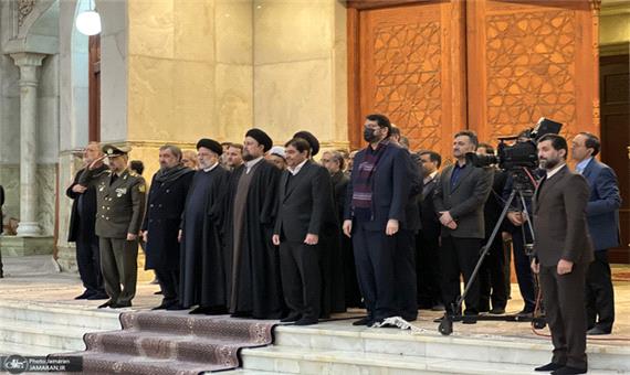 رئیس جمهور و اعضای دولت با آرمان های حضرت امام خمینی (س)  تجدید میثاق کردند
