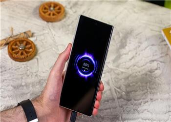 سریعترین شارژر موبایل جهان؛ صفر تا صد در 5 دقیقه!