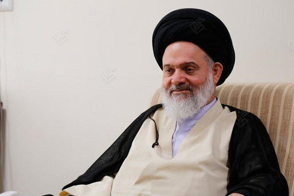 رسانه، باید با بیان حقایق اعتماد مردم را جلب کند