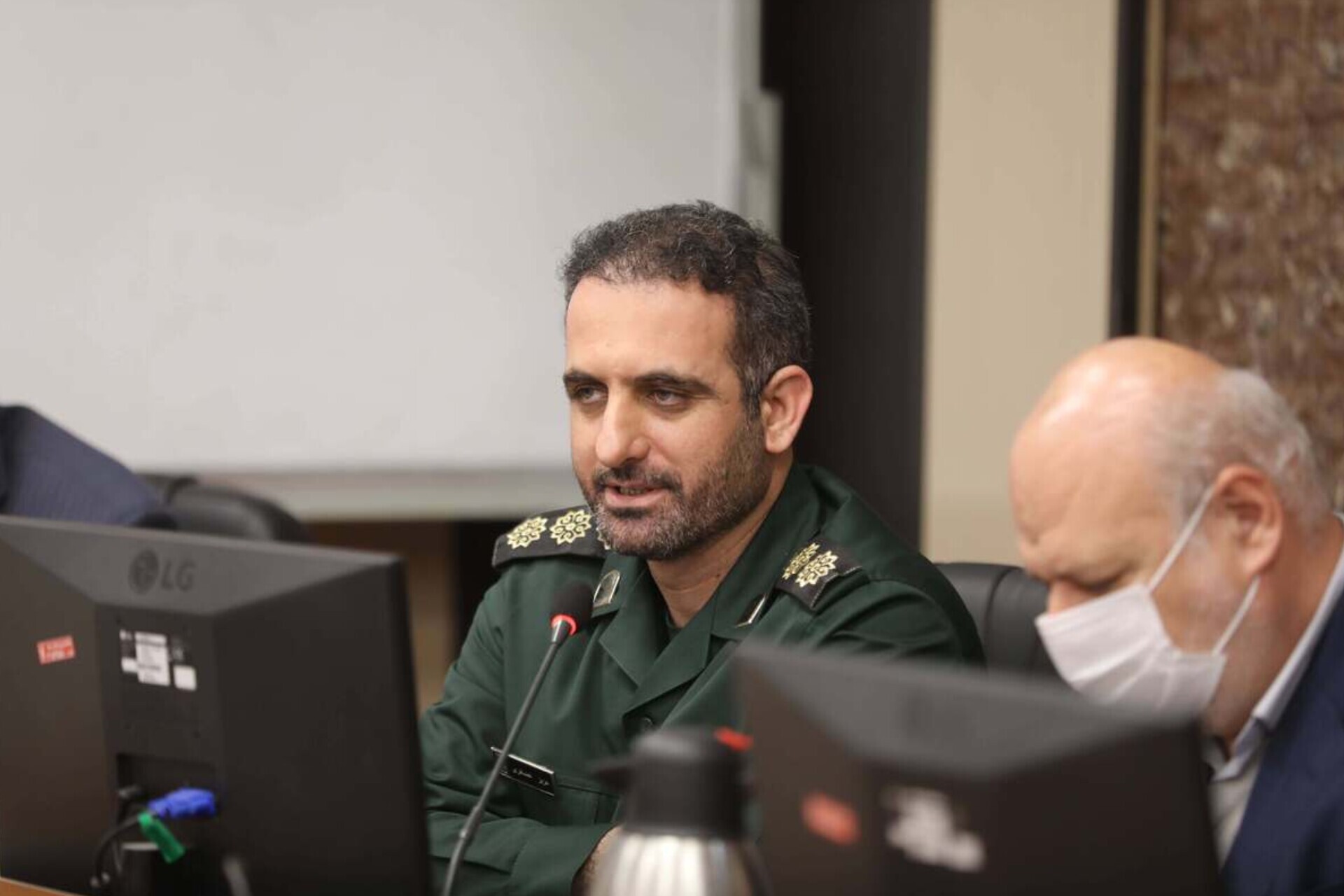 واکنش جانشین معاون سیاسی سپاه به سخنان پزشکیان درباره مذاکره؛ متأسفانه اشتباهات کلامی رئیس‌جمهور زیاد شده است