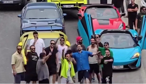 ماجرای بسته‌شدن جاده فیروزکوه توسط چند خودروی لاکچری
