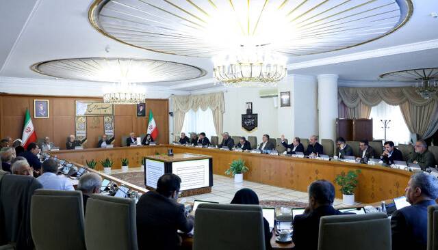 قدردانی رئیس‌جمهور از دست‌اندرکاران برگزاری اربعین حسینی