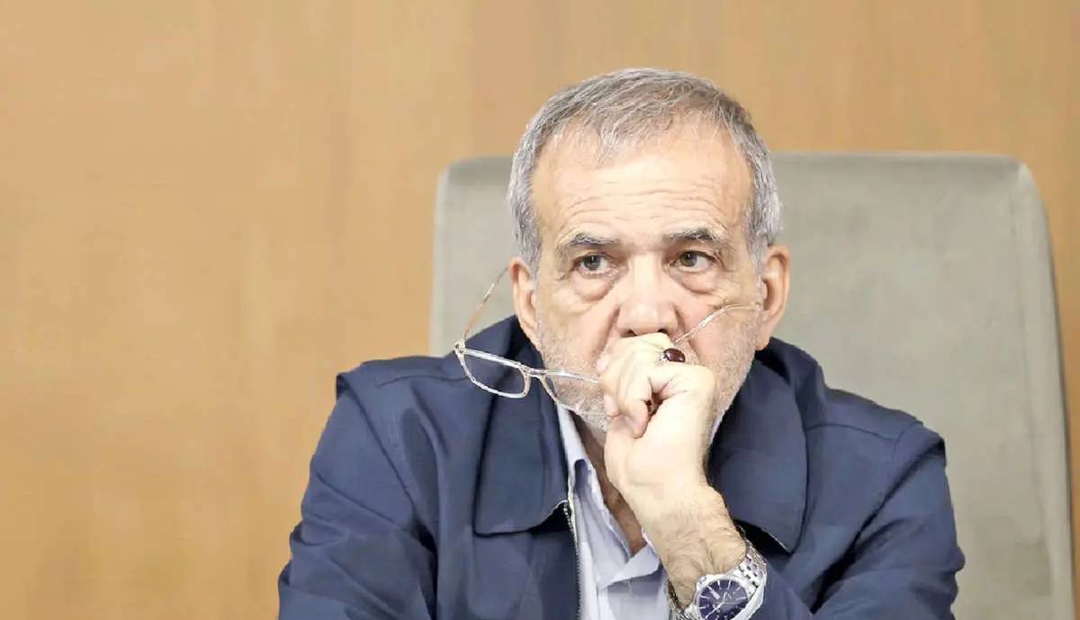 رئیس‌جمهورِ بی‌دفاع یا بی‌رسانه