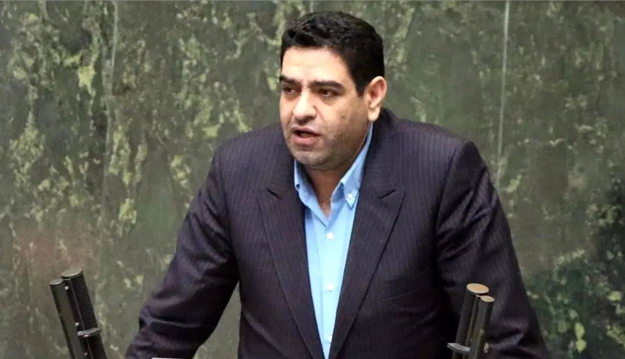 نماینده مجلس: شبیه‌انگاری پزشکیان و بنی‌صدر از ضعف ایمان است