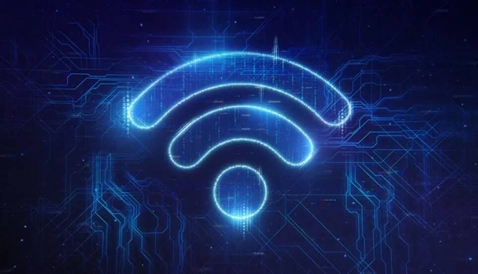 توصیه معاون وزیر ارتباطات برای حل مشکل تداخل Wi-Fi در مناطق پرتراکم