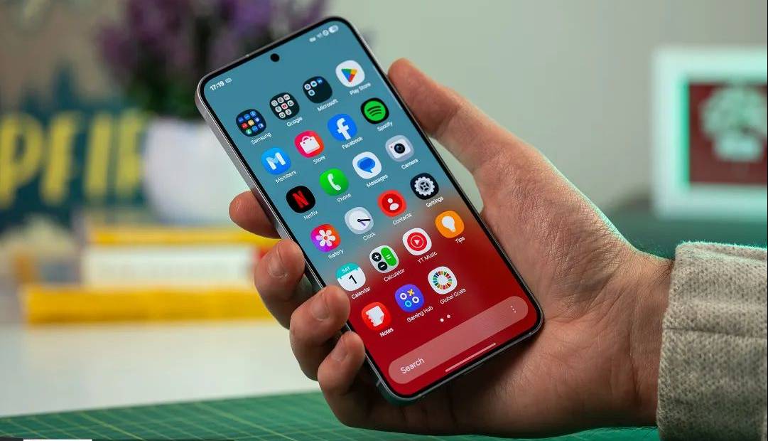 سامسونگ در بازار موبایل ژاپن سوم شد؛ اما با قدرت به جلو می‌رود