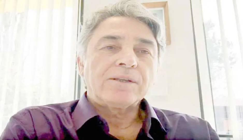 فعال سیاسی خارج از کشور: برخی در جنگ ‌بی‌شرمانه طرف دشمن بودند