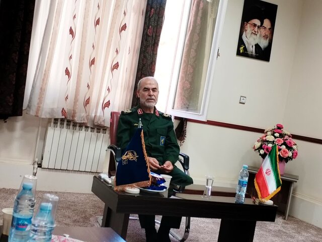 معاون سیاسی سپاه: ایرانی که سال‌ها تحت تحریم و فشار بود، دشمن را به سمت توقف جنگ سوق داد