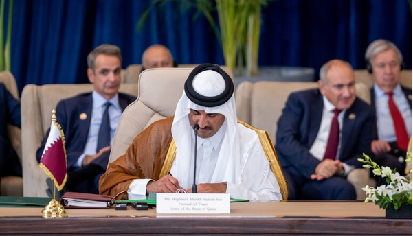 امیر قطر: نتایج نشست شرم‌الشیخ مثبت بود