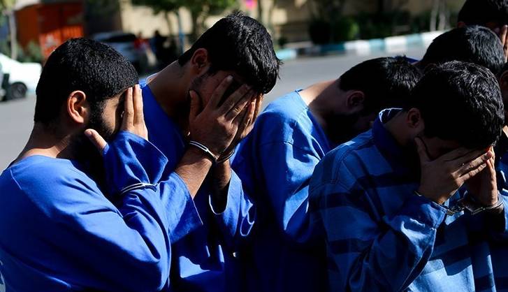 دستگیری ۴۱ نفر تبعه خارجی بیگانه در مرز مریوان