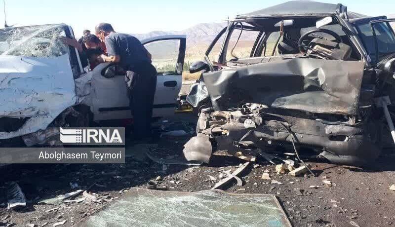 تصادف زنجیره‌ای مرگبار در جاده اندیمشک؛ ۳ نفر کشته شدند