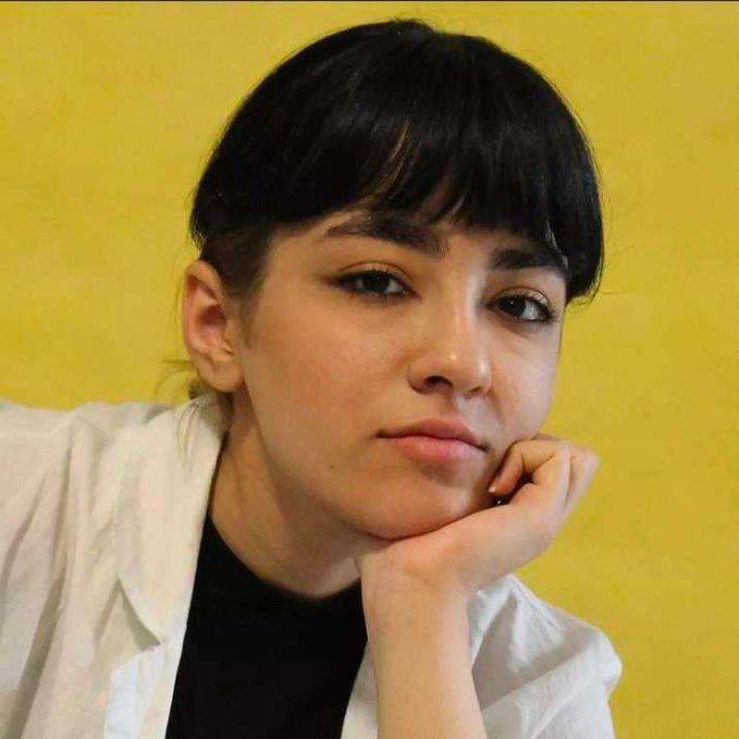 تسنیم: مادر نیکا شاکرمی با همراهی یک گروه تجزیه‌طلب به آلمان مهاجرت کرد