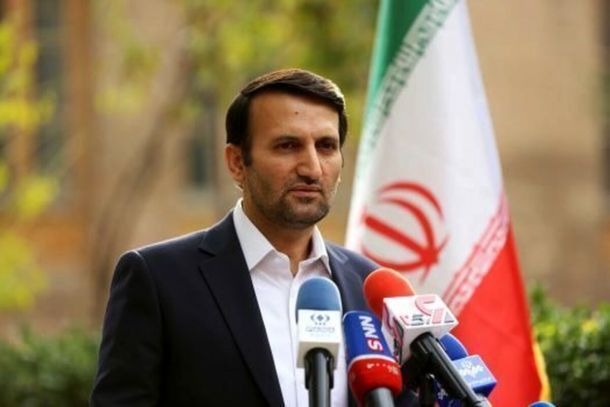 سخنگوی آموزش و پرورش: دلیل ترک تحصیل دختران، ازدواج زودهنگام و پسران اشتغال است