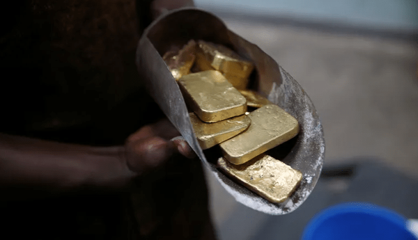 خرید طلا از مغازه یا بورس؛ کدام بهتر است؟