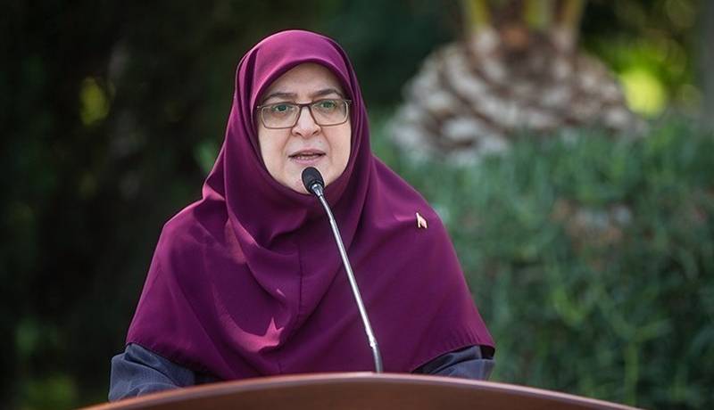 مهاجرانی: نه کارمندی اخراج و تعدیل می‌شود نه حقوق کسی کاهش می‌یابد