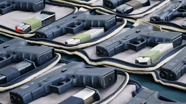 کشف ۱۰۰ قبضه سلاح شورشی در گمرک بازرگان