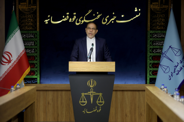 نشست سخنگوی دستگاه قضا؛ از وضعیت اموال بابک زنجانی و پرونده بانک آینده تا ضبط وثیقه شبنم نعمت زاده