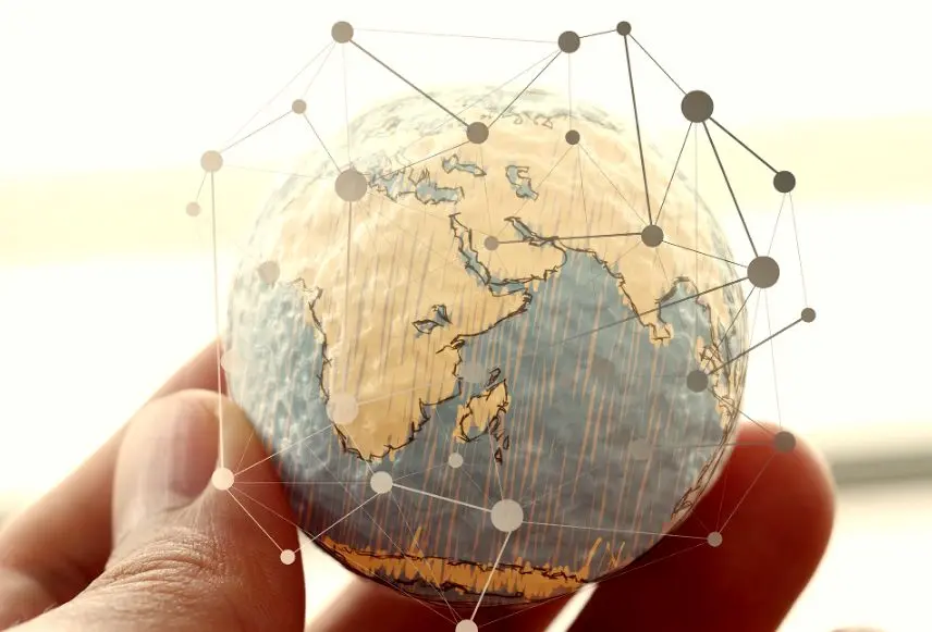 سرمقاله دنیای اقتصاد/ راه سیاست از کجا می‌گذرد؟