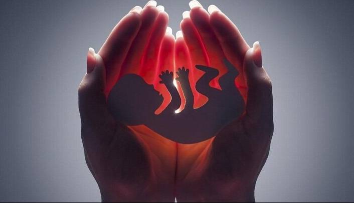 ستاد ملی جمعیت: غربالگری در دوران بارداری ممنوع نیست