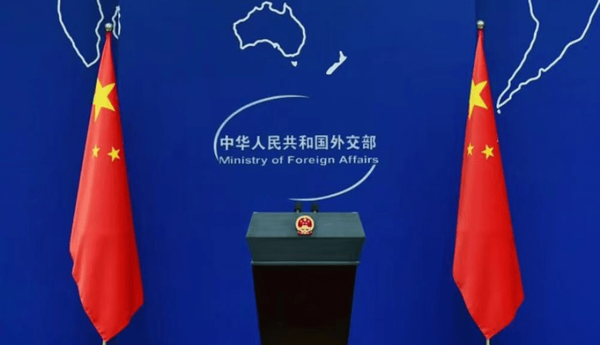 پکن: روابط دوستانه با سوریه را حفظ می‌کنیم