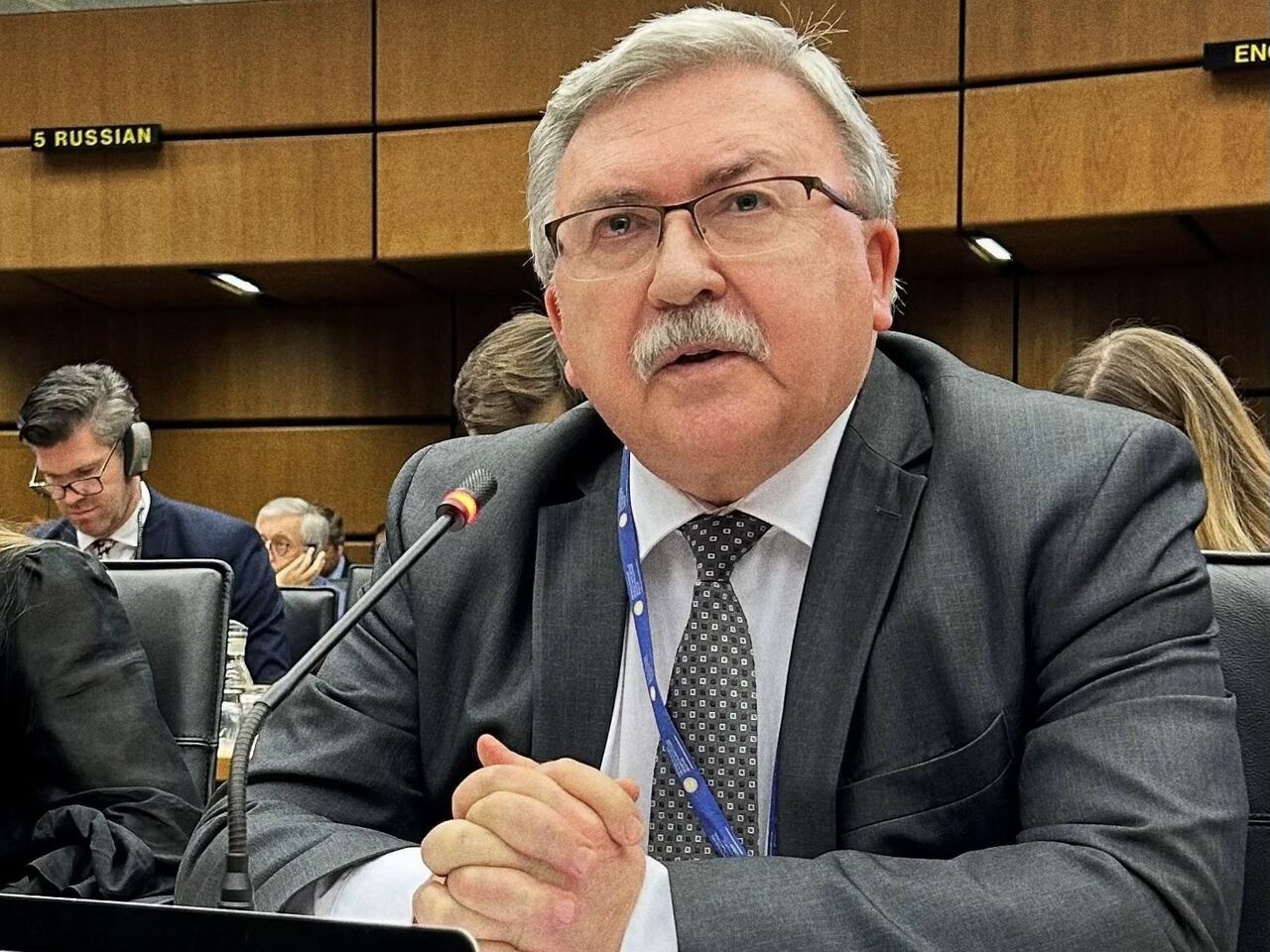 اولیانوف با اشاره به حمله آمریکا به تاسیسات هسته‌ای ایران: تنش در خاورمیانه به نقطه‌ای خطرناک رسیده است