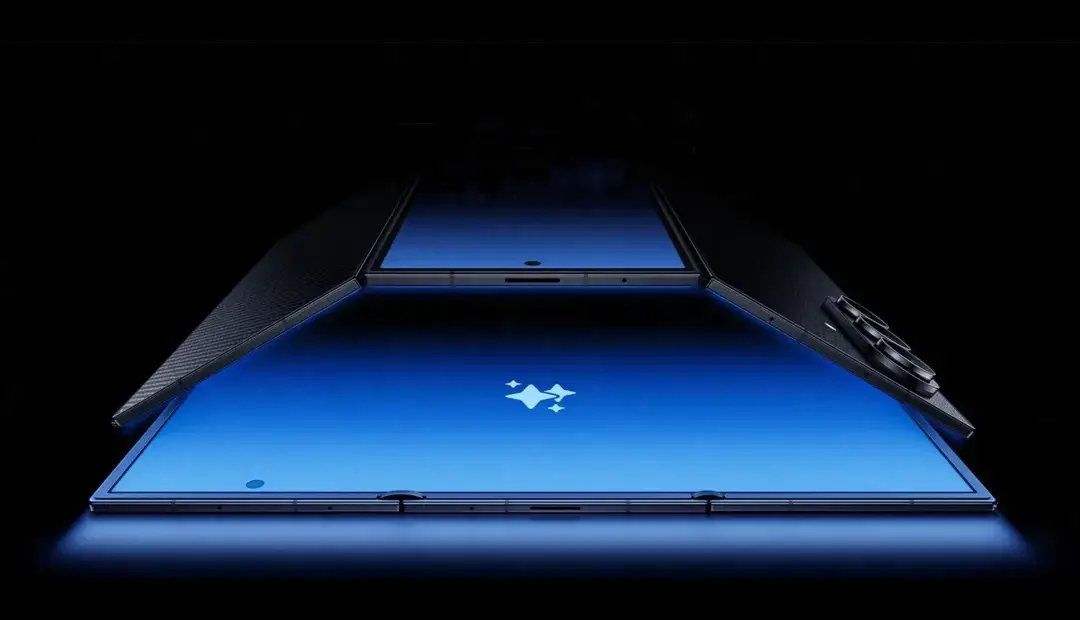 گلکسی زد ترای‌فولد رونمایی شد؛ متفاوت‌ترین گوشی سامسونگ با طراحی جسورانه