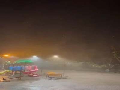 ویدئویی از شدت باران در آستانه اشرفیه گیلان