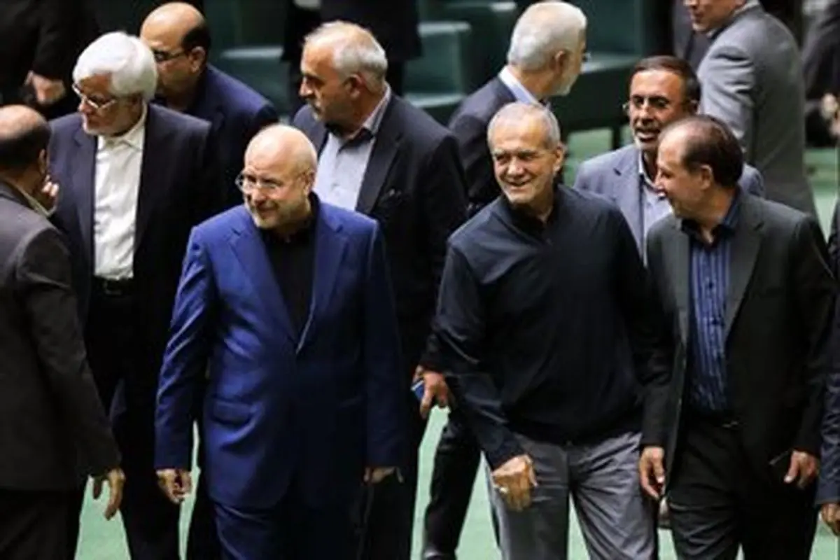 پرده برداری یک نماینده از نقشه جریانی خاص در مجلس برای کابینه چهاردهم؛ شاید بخواهند دولت را از نصاب بیندازند