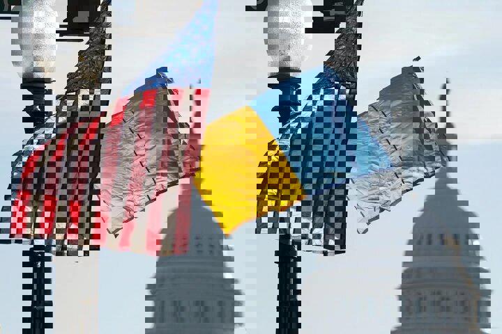 واشنگتن: تضمین‌های امنیتی مانند ماده ۵ ناتو به اوکراین داده می‌شود