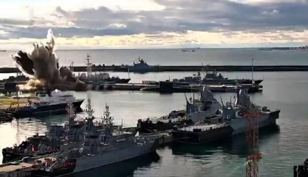 اوکراین مدعی از کار انداختن یک زیردریایی روسیه شد