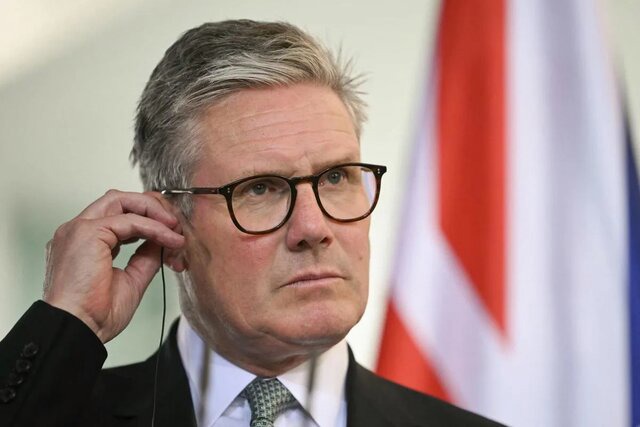 بازی چماق و هویج انگلستان با روسیه؛ برای اعزام نیرو به اوکراین آماده هستیم