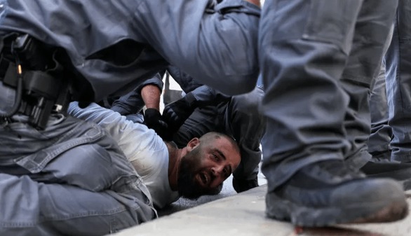 پای تمساح به زندان‌های اسرائیل باز می‌شود