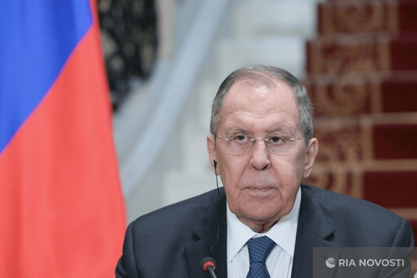 لاوروف به یونسکو تاخت