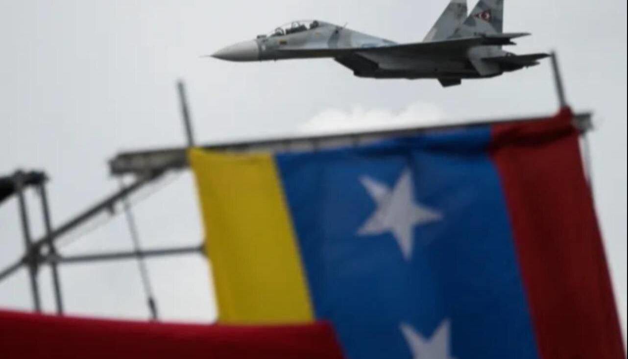 شمارش معکوس برای جنگ؛ خانواده دیپلمات‌های روسی از ونزوئلا خارج شدند