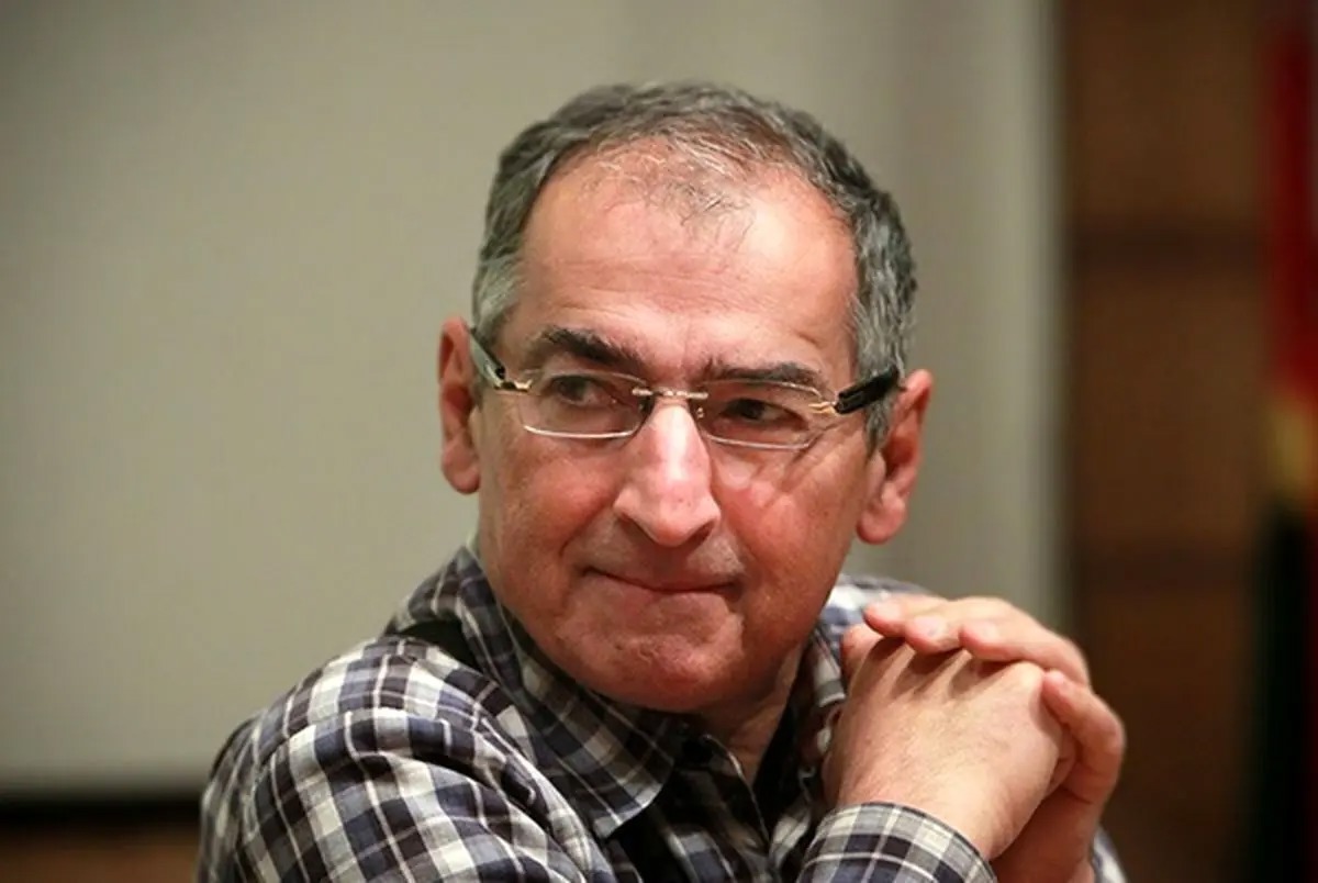 زیباکلام: جنگی در کار نیست؛ جمهوری اسلامی شروط ترامپ را می‌پذیرد