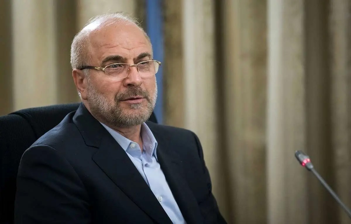 قالیباف: برگزاری انتخابات الکترونیکی افتخار نظام است/ دسته بندی کردن مردم اشتباه است/ وقتی موضوعی را سیاسی می کنیم قصد حل آن را نداریم