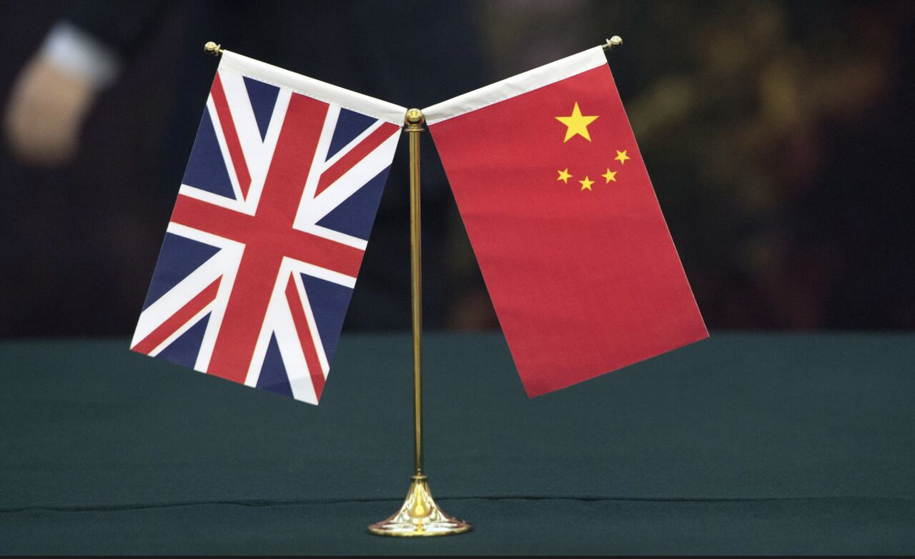 انگلیس به کالاهای چینی روی آورد