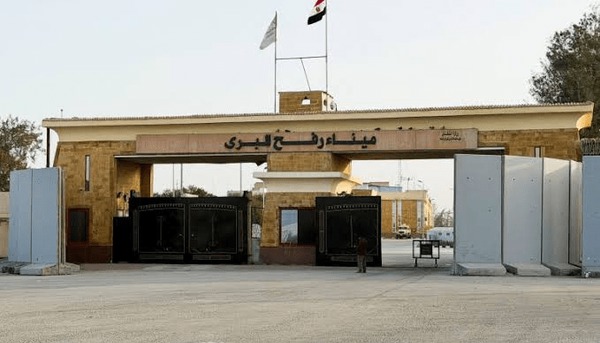 سنگ‌اندازی جدید صهیونیست‌ها در غزه؛ حماس: شروط اسرائیل مانع عبور مردم غزه از رفح است