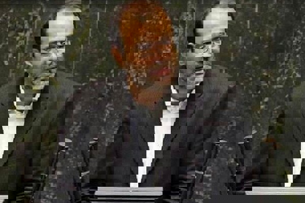 طغیانی: کسری بودجه ۱۴۰۴ به ۱۴۰۰ همت رسید