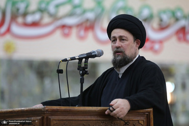 سیدحسن خمینی: دفاع در برابر دشمن خارجی اصل است اما در کنار آن باید با مردم مهربان بود