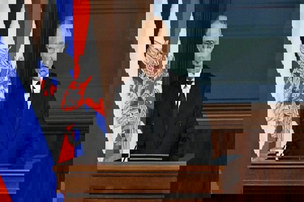 پوتین: حمله تروریستی اسلام‌آباد گواهی بر ماهیت وحشیانه تروریسم است