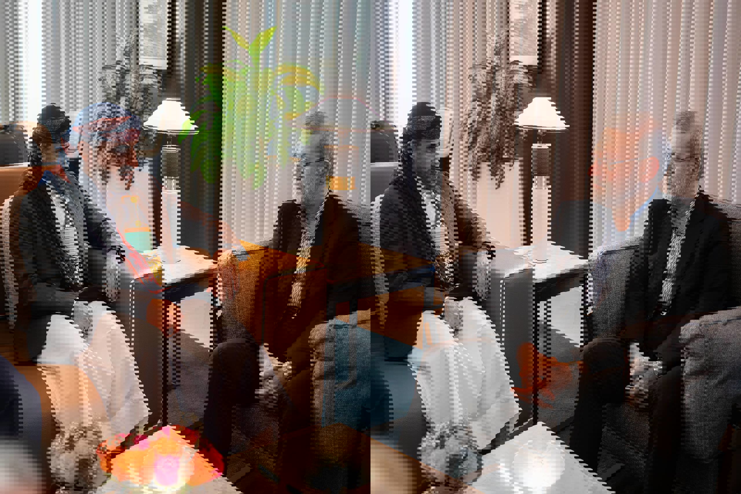 هشدار لاریجانی به آمریکا در خصوص سفر نتانیاهو؛ عاقلانه بیاندیشید