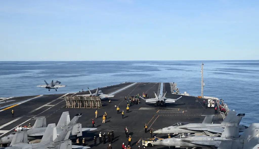 بر لبه آتش؛ گزارش «نیویورک تایمز» از آرایش نظامی آمریکا در منطقه