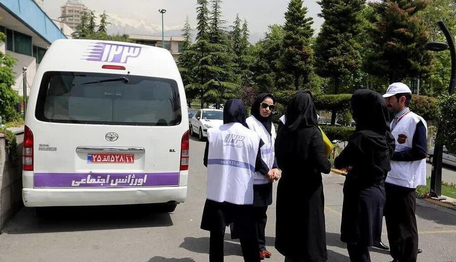 استقرار تیمهای «اورژانس اجتماعی سیار» در مکانهای پرتردد