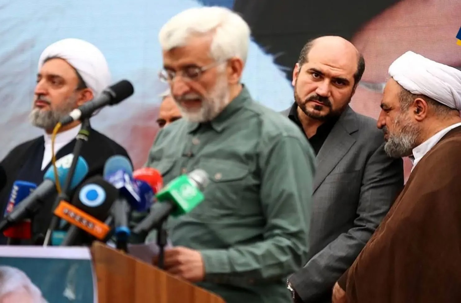 جبهه پایداری از رهبر شهید عبور کرد، از رهبری جدید هم عبور می‌کند