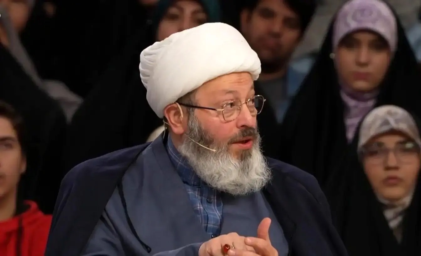 نیازمند شوراهایی در کنار دست شعام هستیم تا تصمیمات را از بعد الهی بررسی کنند!!